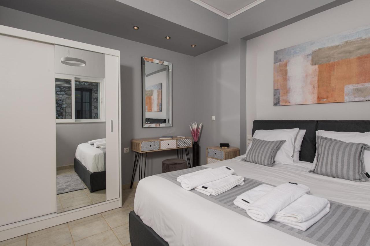 Nelion 01 - A Dream Apartment With Amazing View Αίγιο Εξωτερικό φωτογραφία