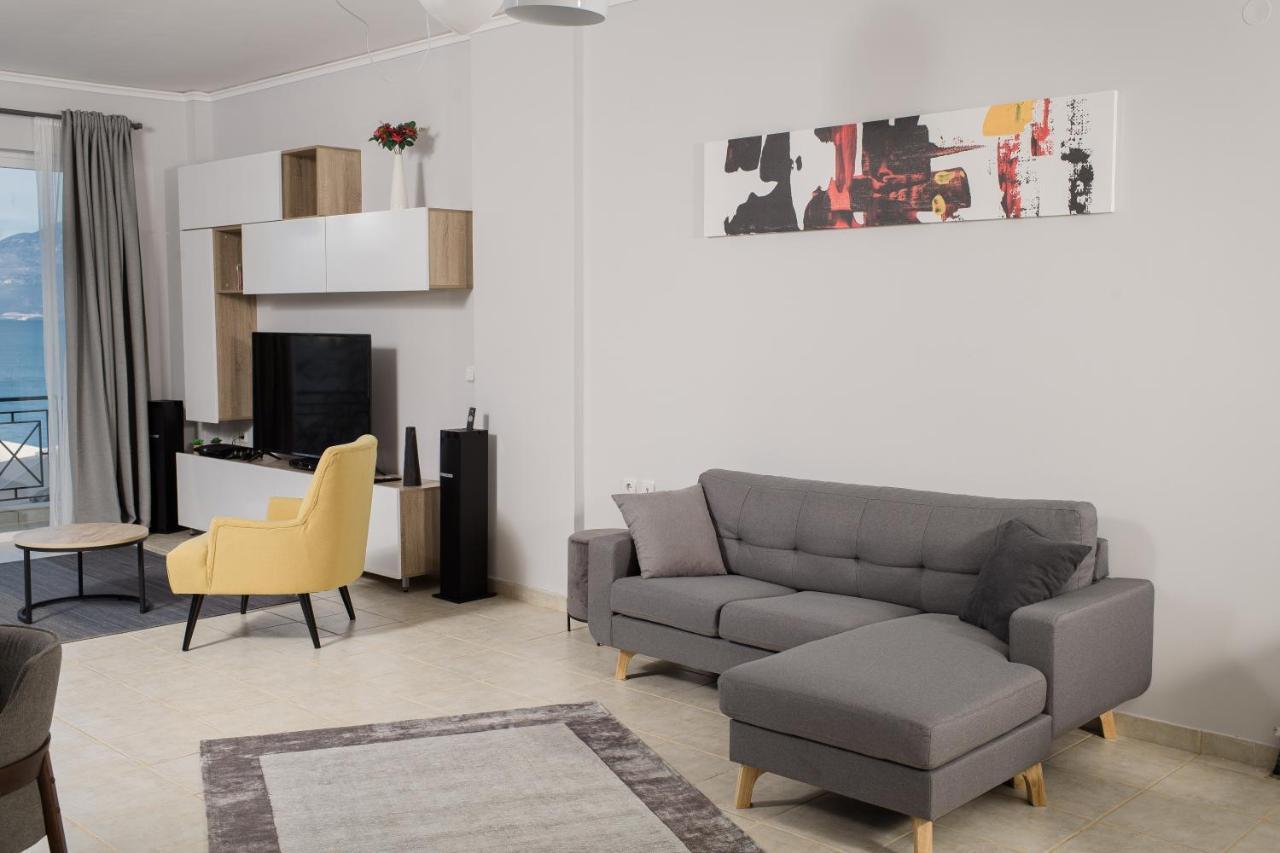 Nelion 01 - A Dream Apartment With Amazing View Αίγιο Εξωτερικό φωτογραφία